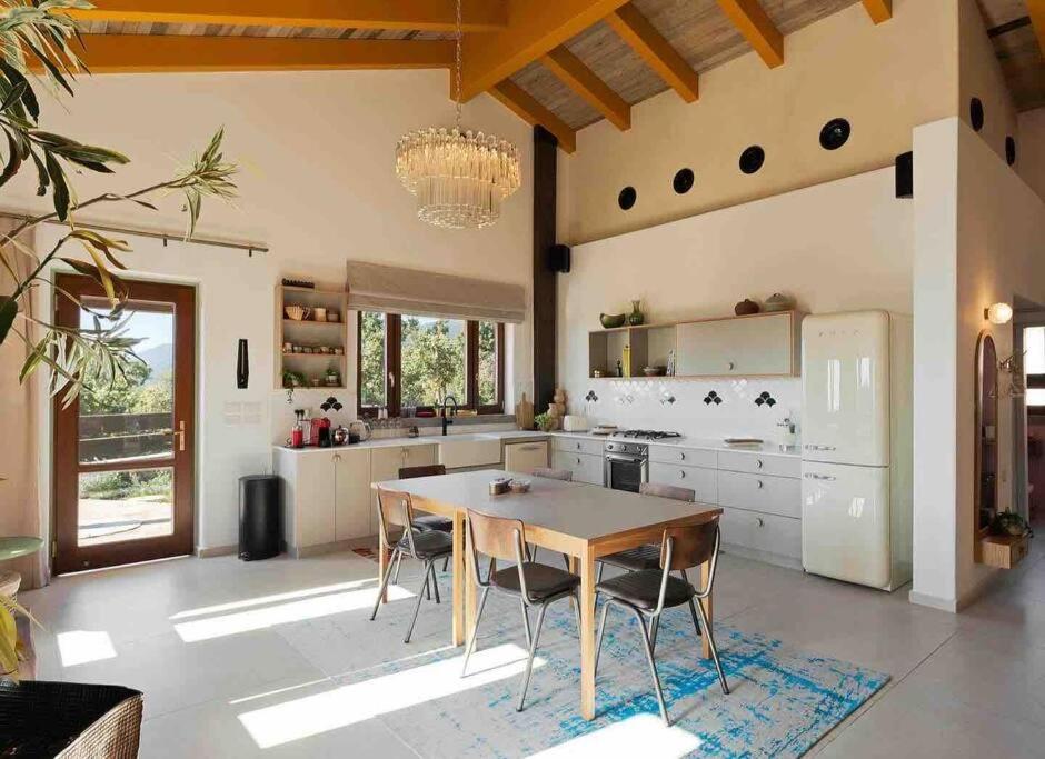 Azamra Amirim Villa Ngoại thất bức ảnh